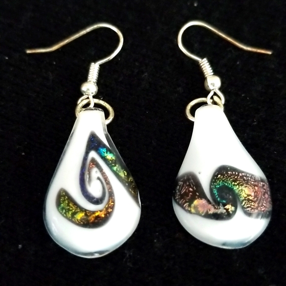 Jewelry - Boho Drop Off White Black Sparkle Earrings